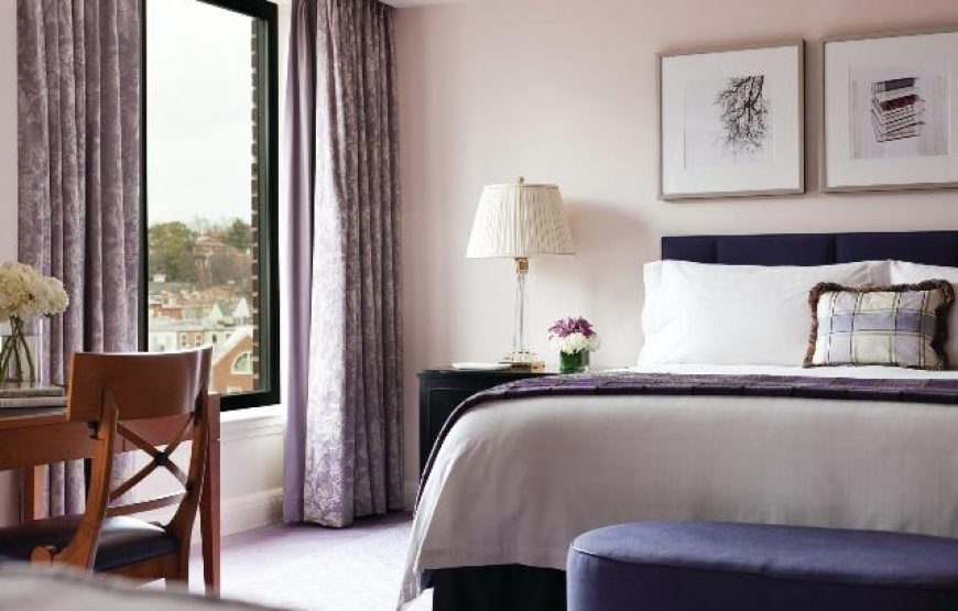 Premier Room