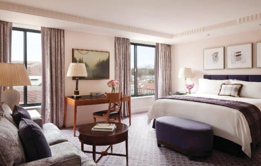 Grand Premier Room