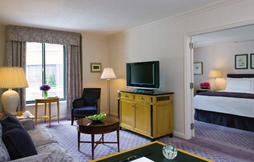 Premier Suite – East Wing