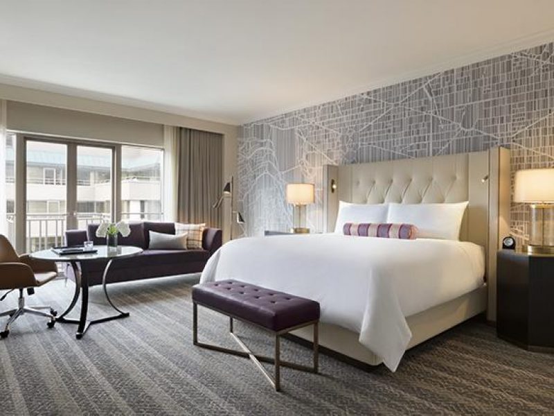 Fairmont Signature King