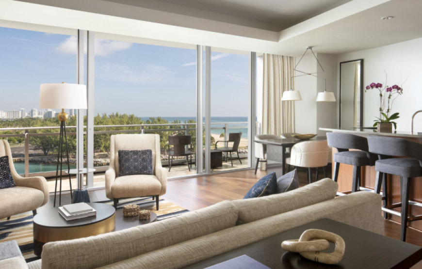 Coastline View, 1 Bedroom Suite, 1 King, Balcony