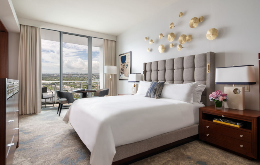 Ocean View, 1 Bedroom Suite, 1 King, Balcony