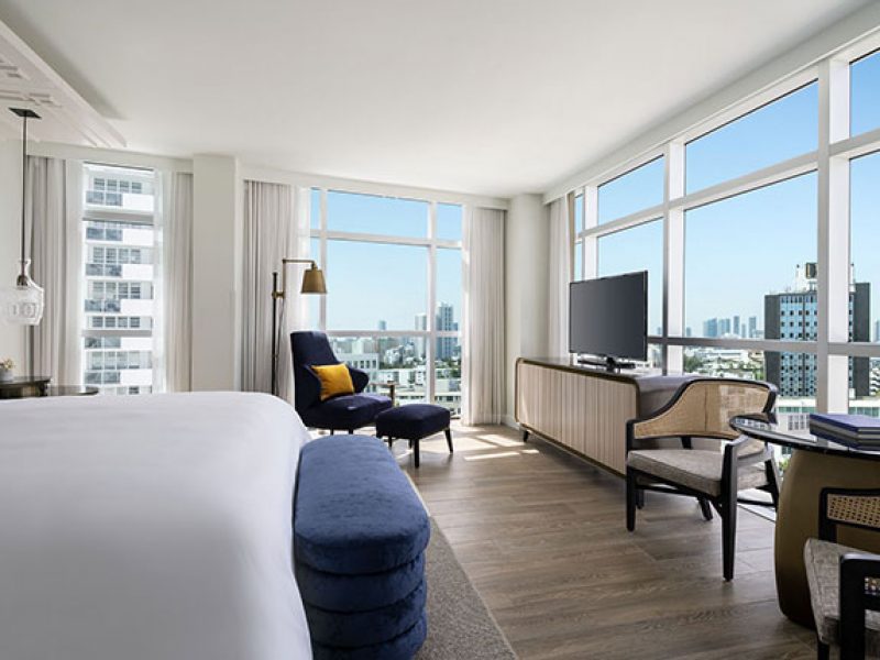 Club City View Room