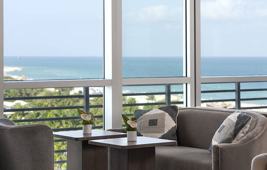 Club City View Room