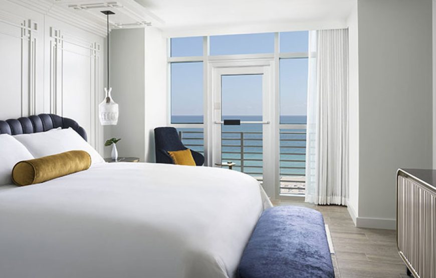Club Oceanfront Suite