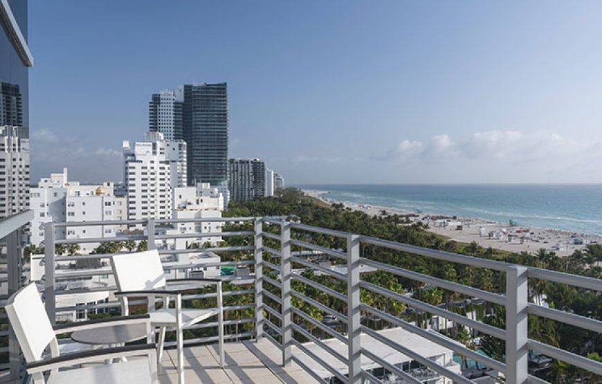Club Oceanfront Room