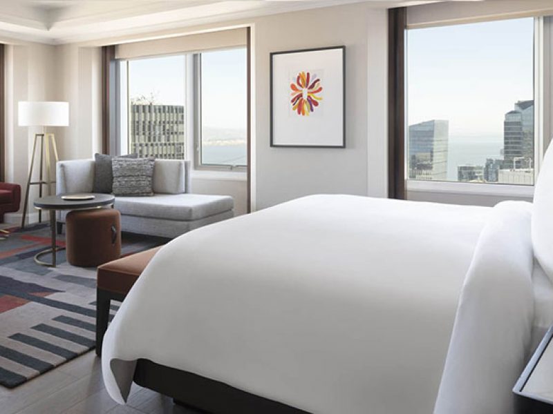 Bay View Corner Suite