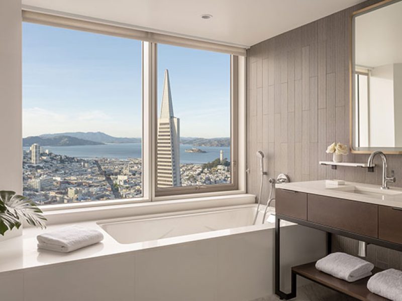 Golden Gate View Corner Suite